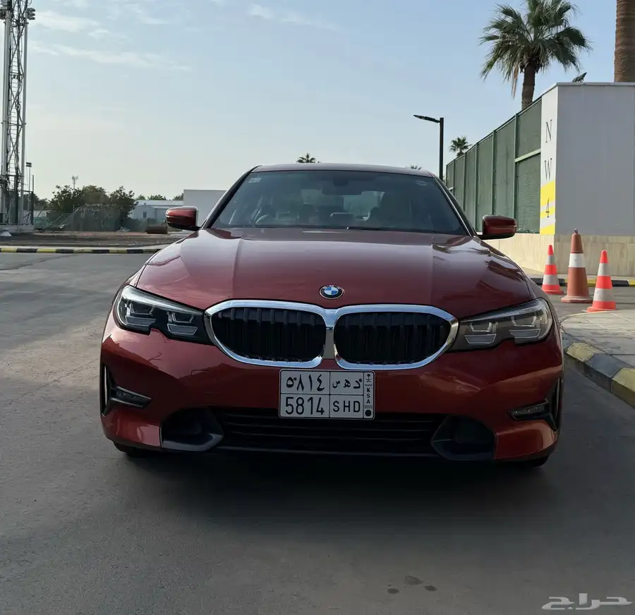 BMW 320i 0