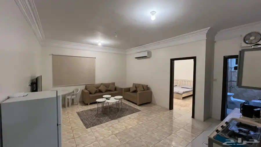 شقق ومحلات للايجار 2