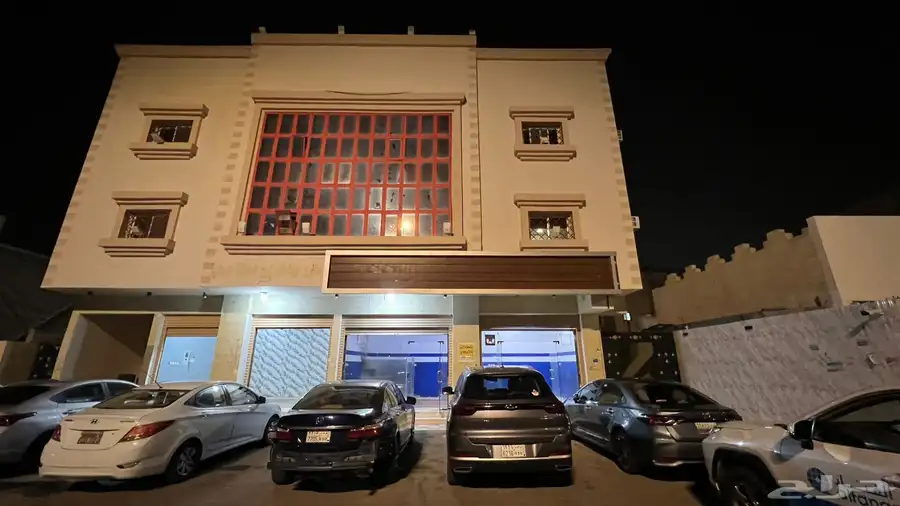 شقق ومحلات للايجار 1