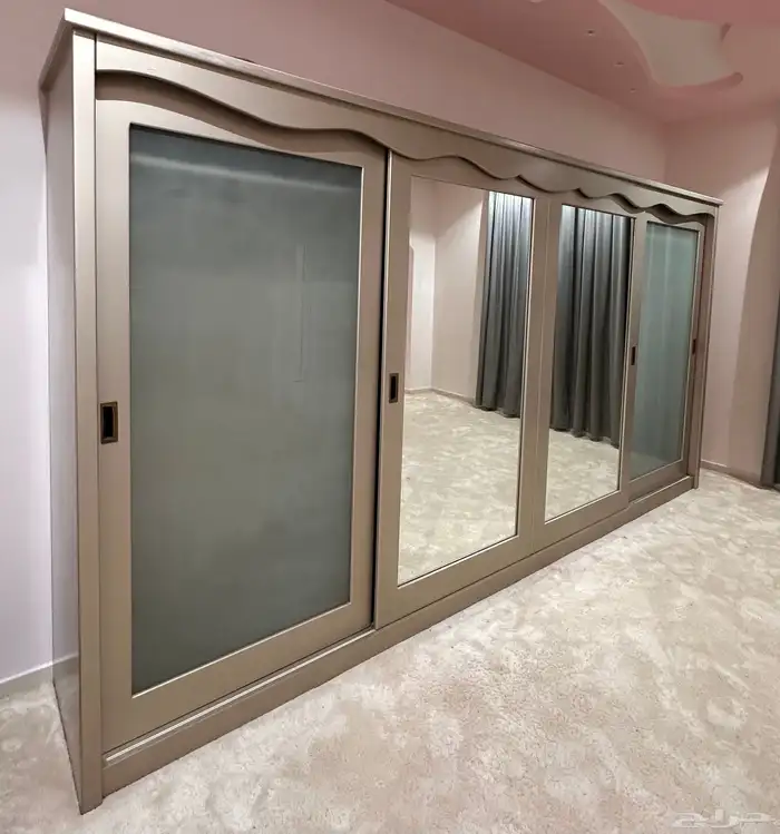 غرفة نوم نظيفه وبحاله جيده 5