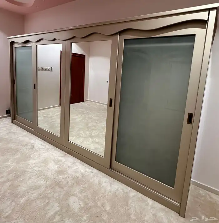 غرفة نوم نظيفه وبحاله جيده 4