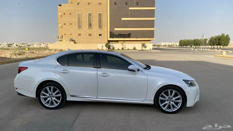 لكزس GS350 فل كامل 1
