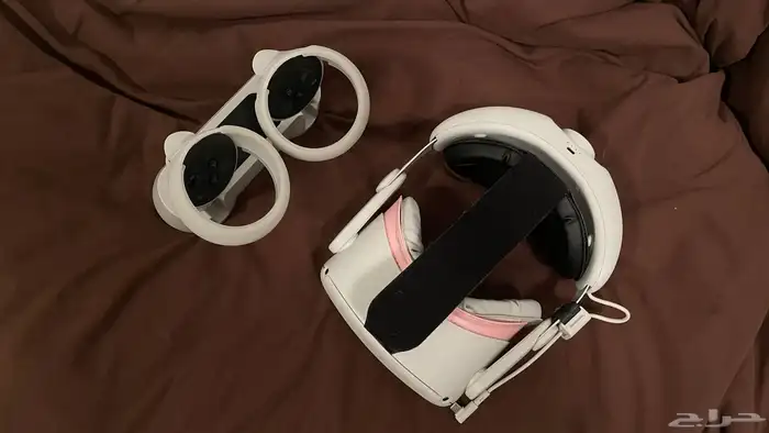 نظارة ميتا كويست VR 3