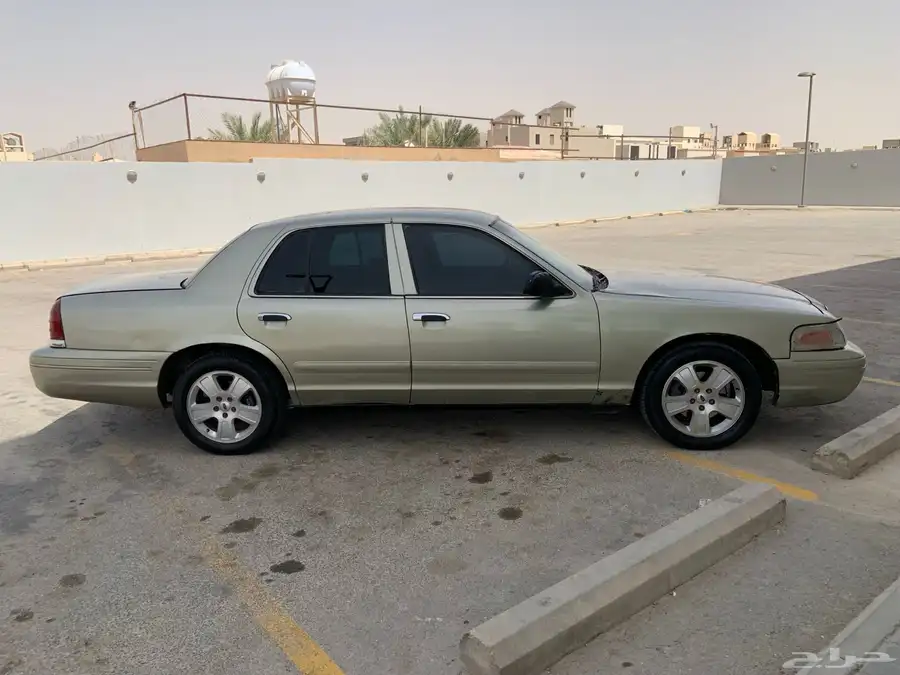 فورد فكتوريا 0