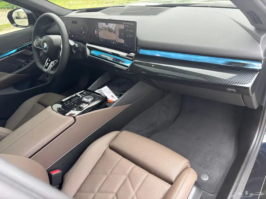 BMW 520i 2025 M sports تم البيع 27