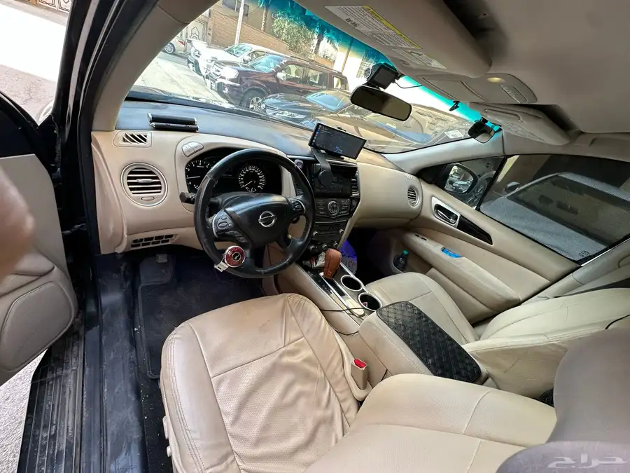 Nissan Pathfinder 2016 2