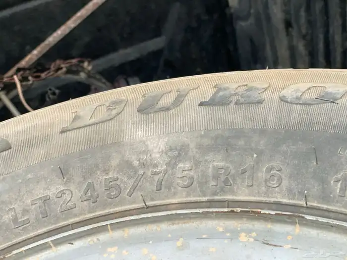 جنط مع كفرات مقاس 16 خمسة بسمار 4