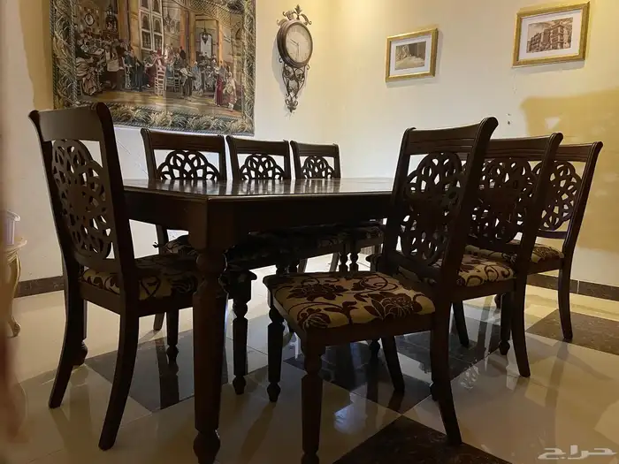 طاولة طعام 0