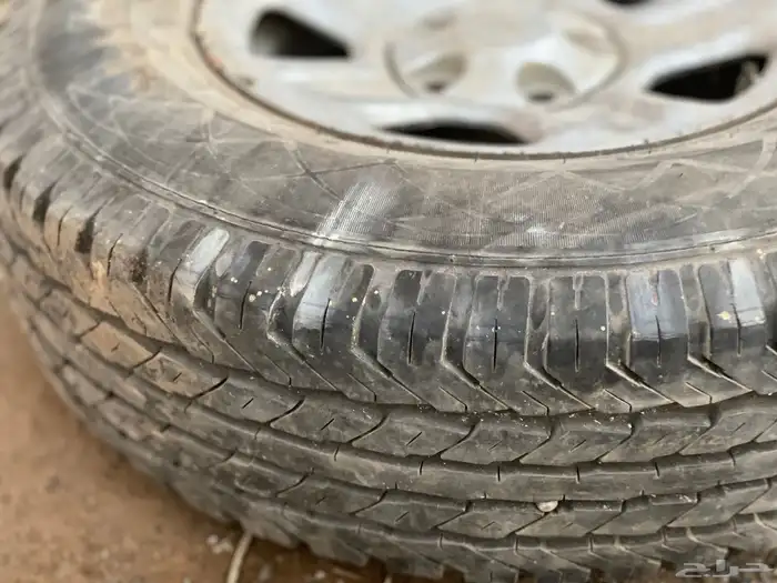 جنط مع كفرات مقاس 16 خمسة بسمار 3
