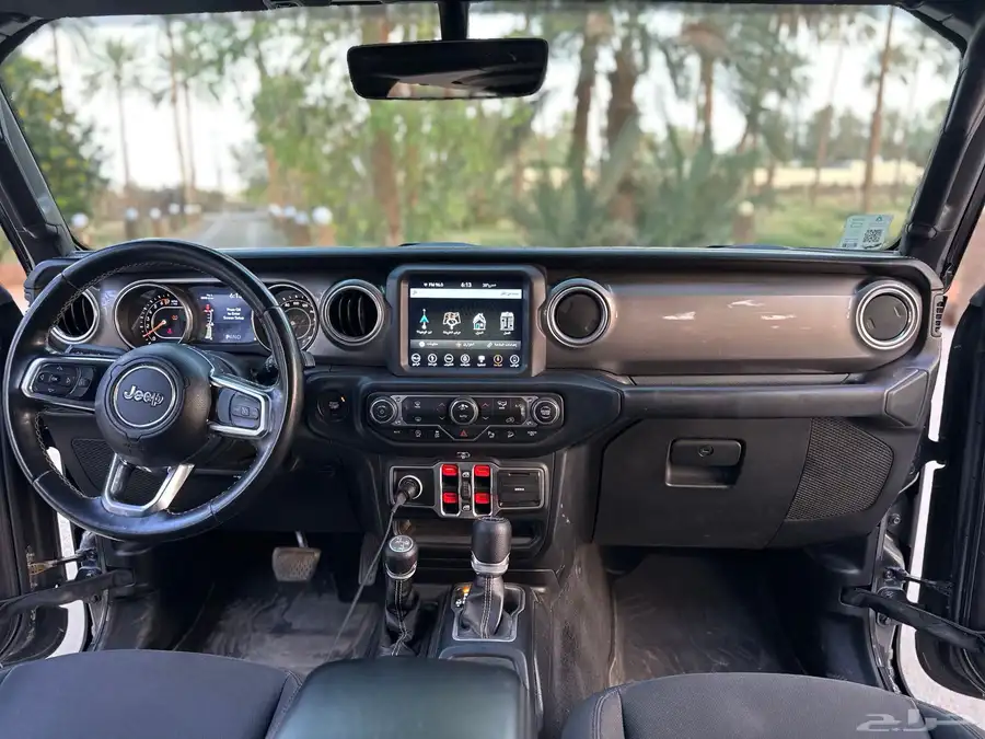 جيب رانجلر صحارى V 6 يوم 114 الف 31