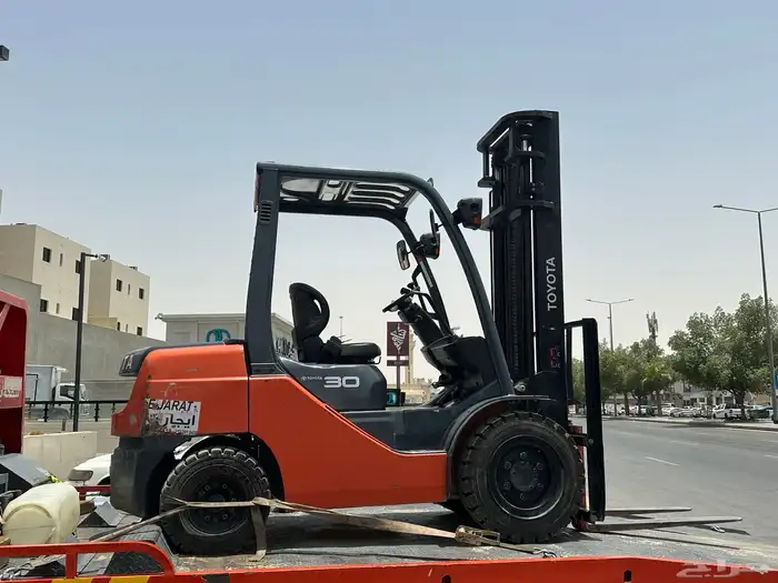 للايجار جي سي بي تلسكوبي 17 متر تلي هندر بوم اجار شهري يومي 3