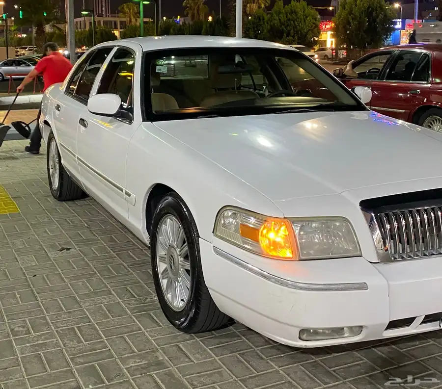 فورد جراند ماركيز 2007 نظيف 2