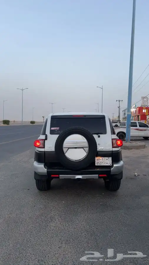 اف جي 12