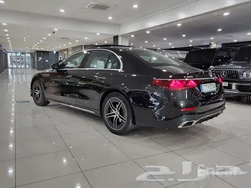 مرسيدس E300 موديل2025 1