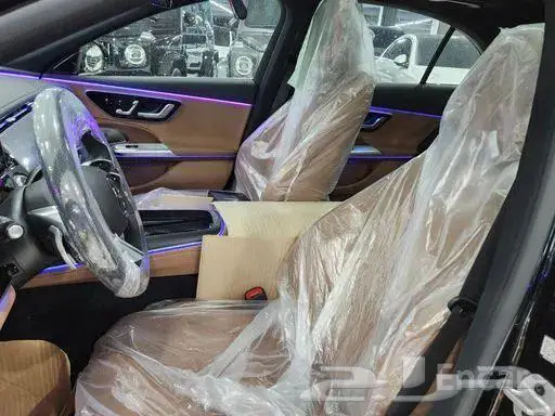 مرسيدس E300 موديل2025 10
