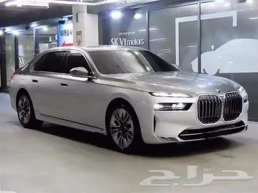 740i 2023 0