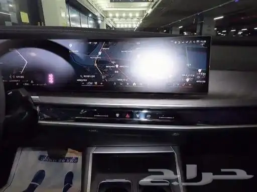 740i 2023 9