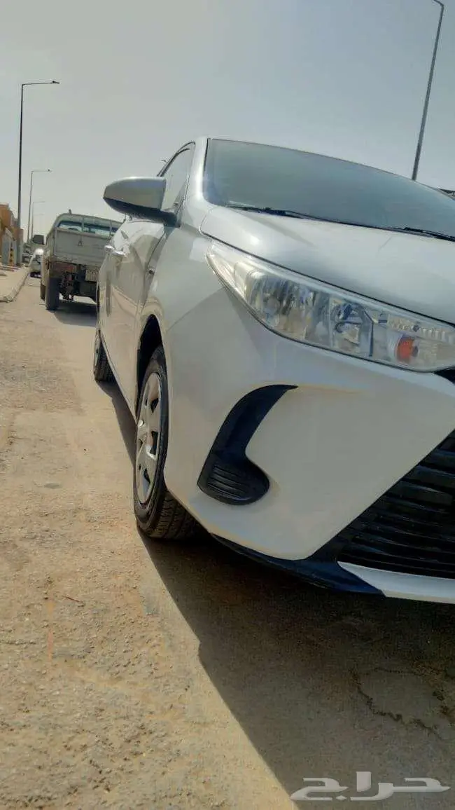 تويوتا يارس 2021 استاندر 1