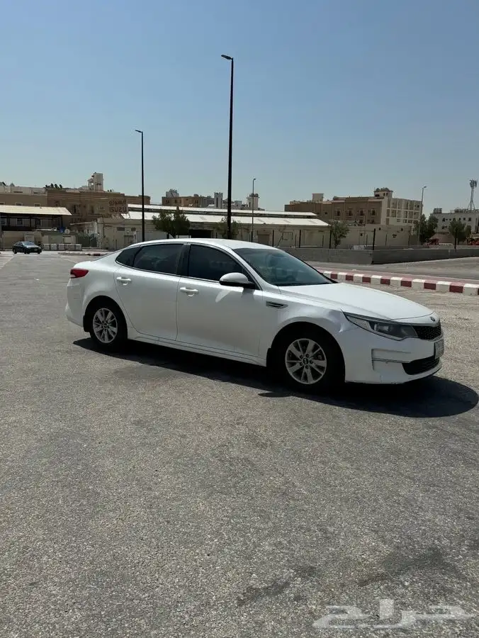 كيا ابتيما 1