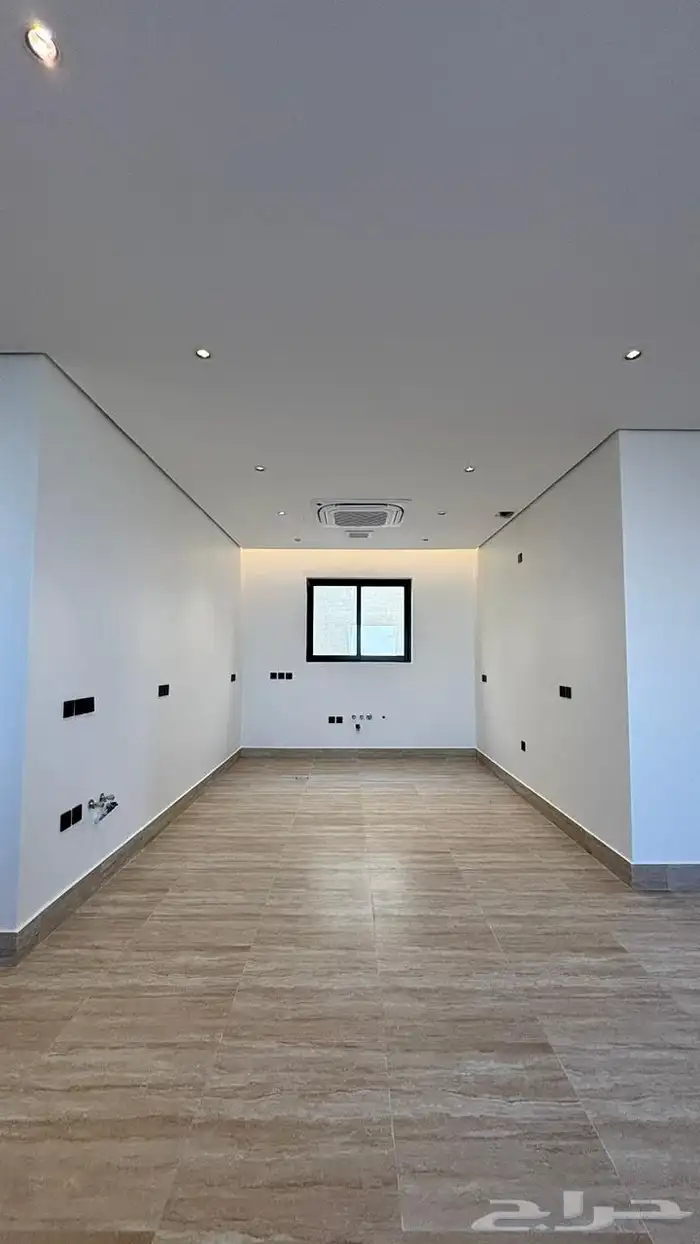 دور اول للإيجار حي النرجس 9