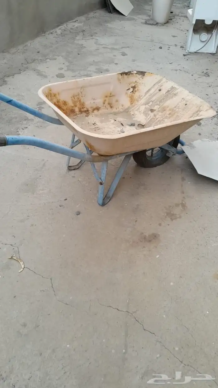 خشب و عربيه نقل و قاعدة ثلاجات 2