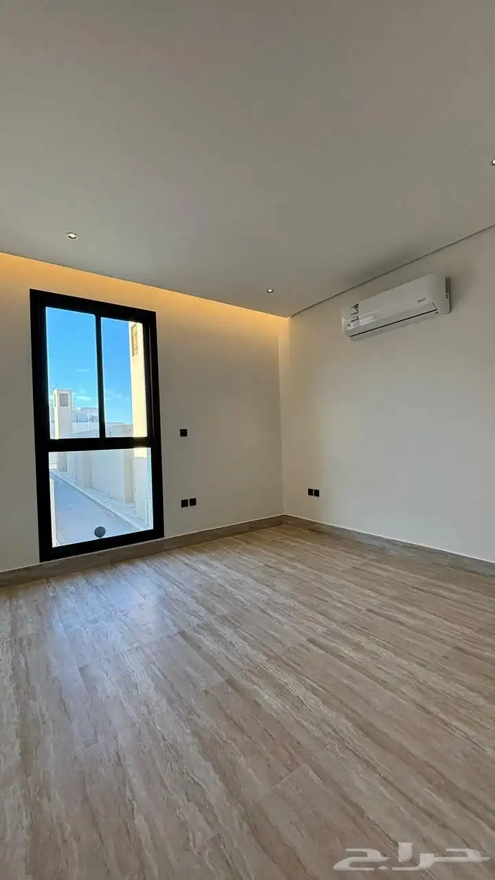 دور اول للإيجار حي النرجس 3