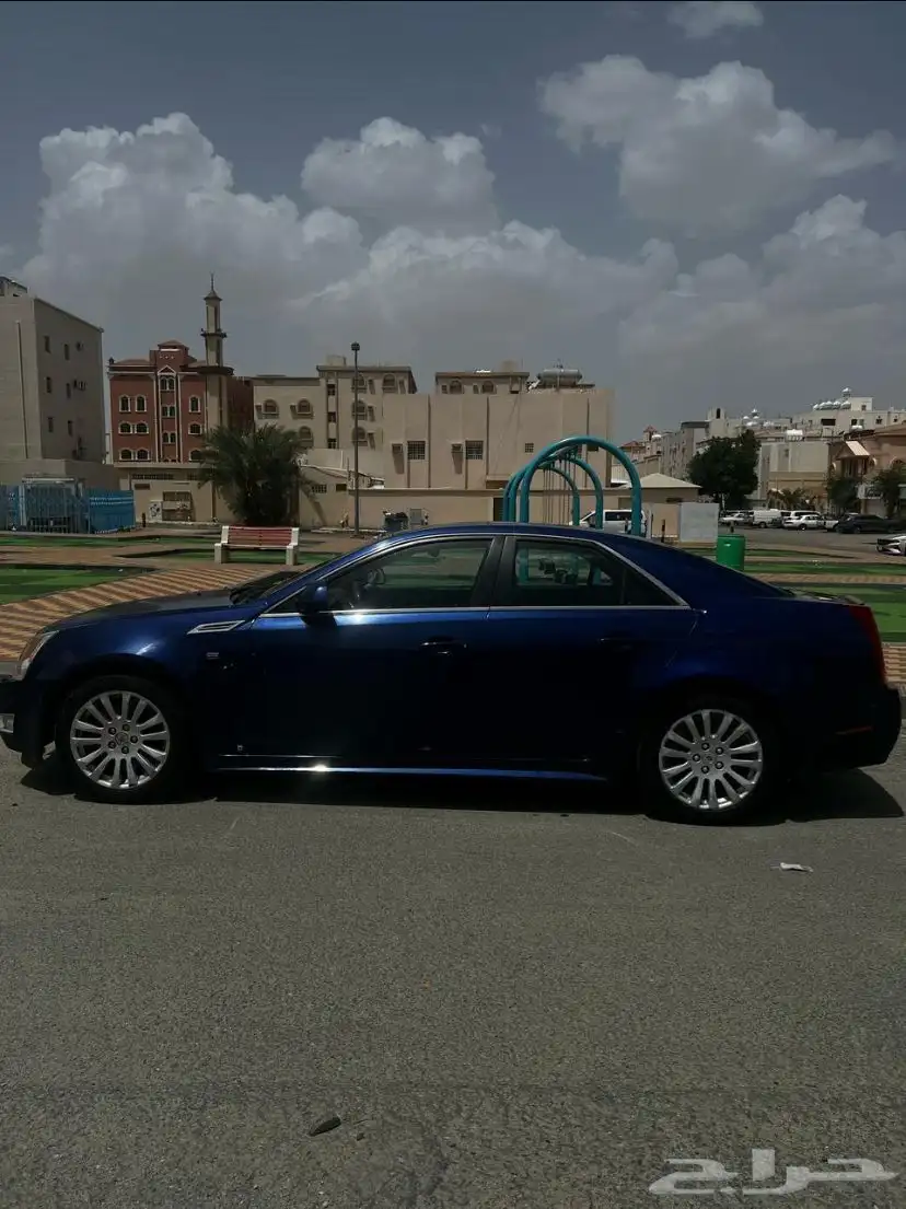 كاديلاك CTS 2013 5