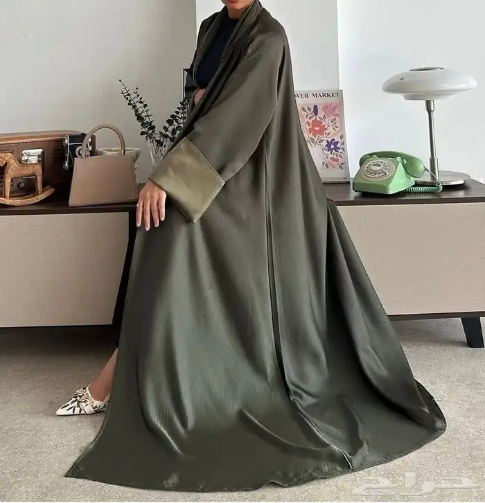 كريب مقلم بالاكمام كريب حرير 0