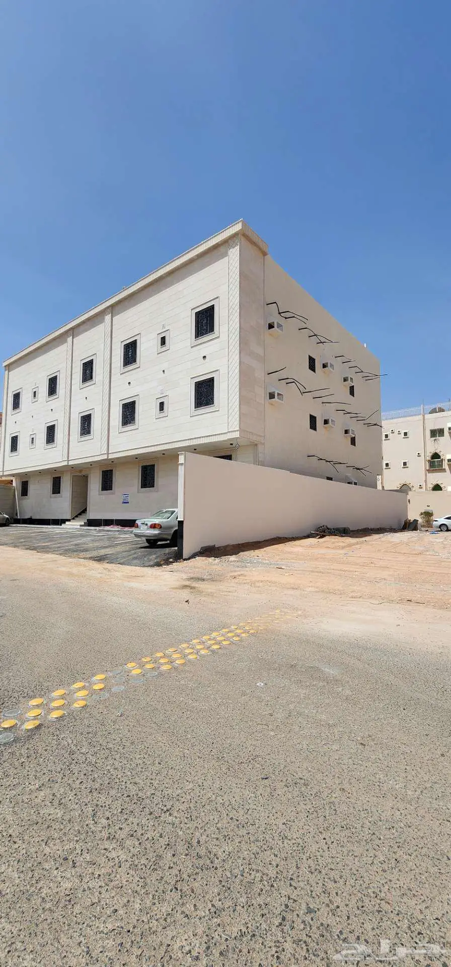 للبيع عمارة في حي الجابرة 17