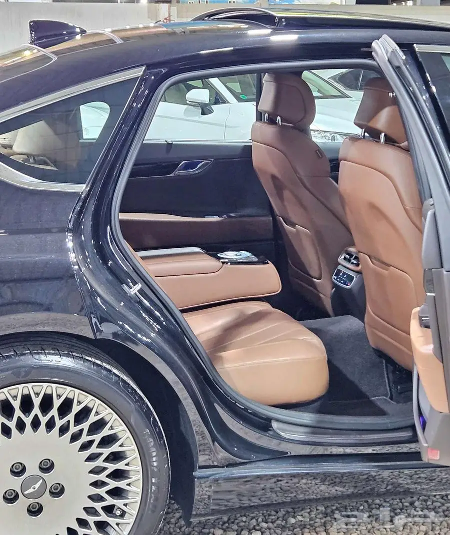 جينسيس G80..2021 رويال 57