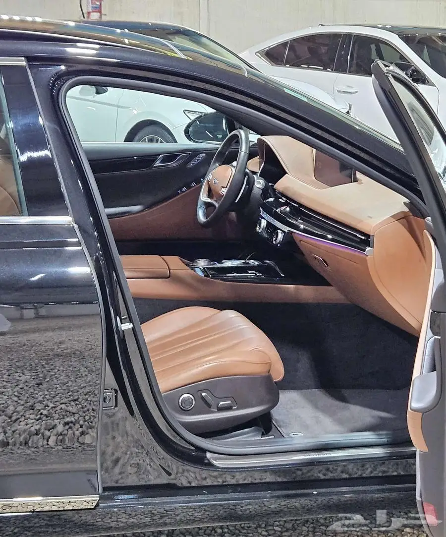جينسيس G80..2021 رويال 50