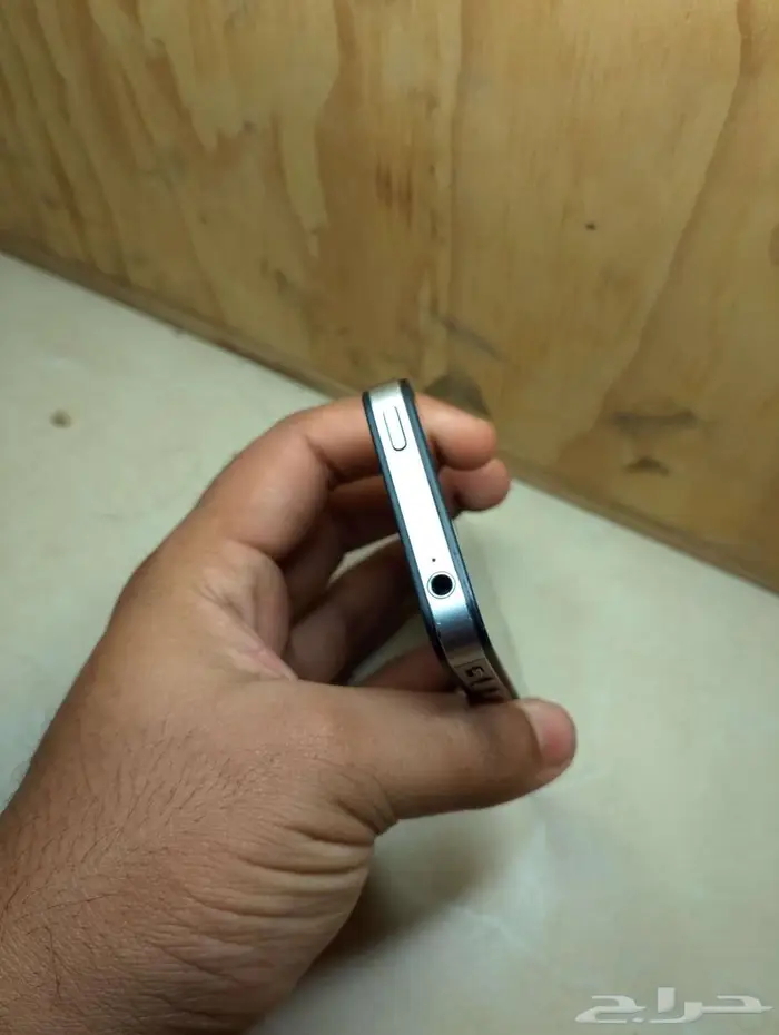 ايفون 4   4s 0 لمحبين نوادر 17