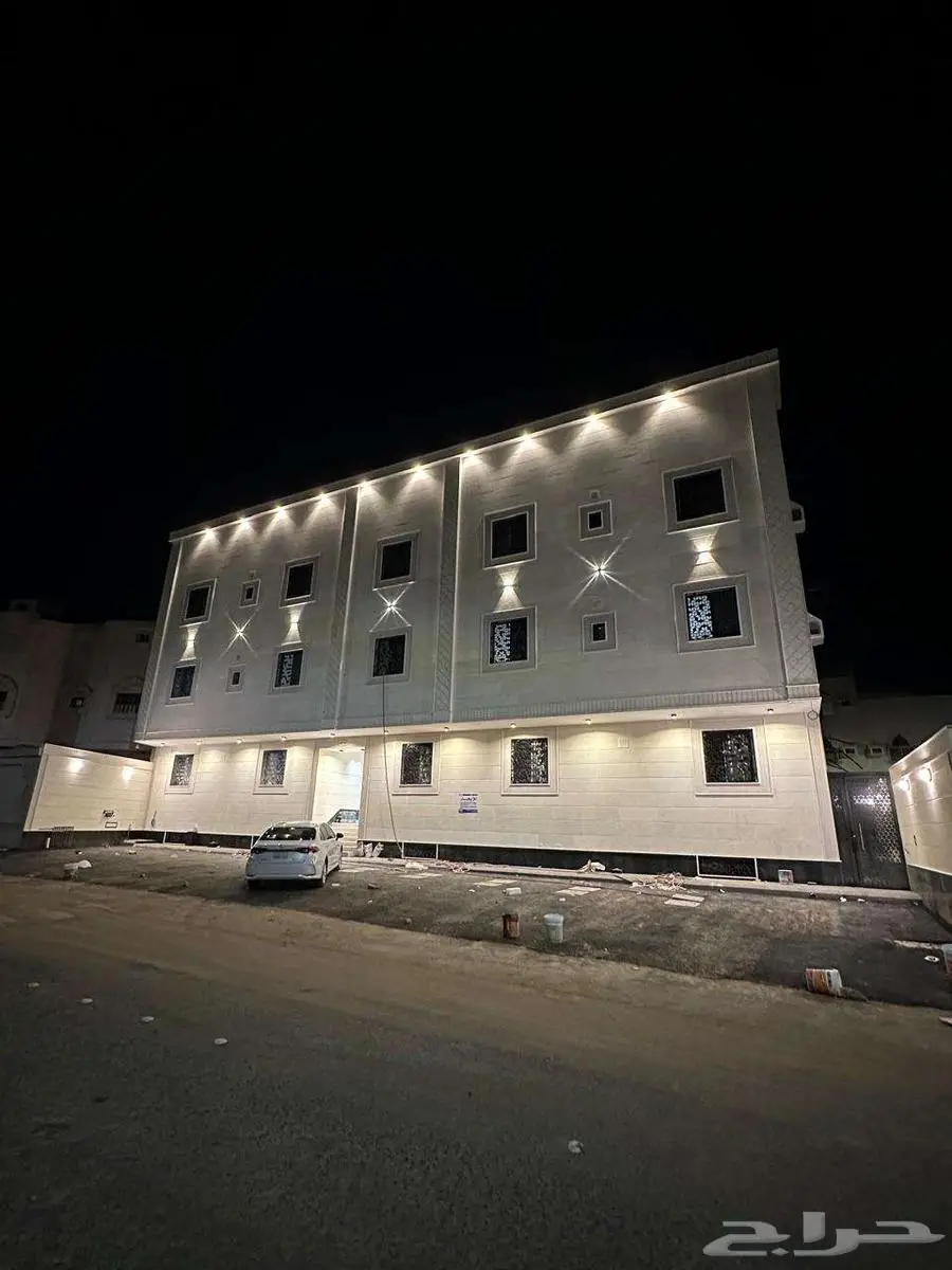 للبيع عمارة في حي الجابرة 14