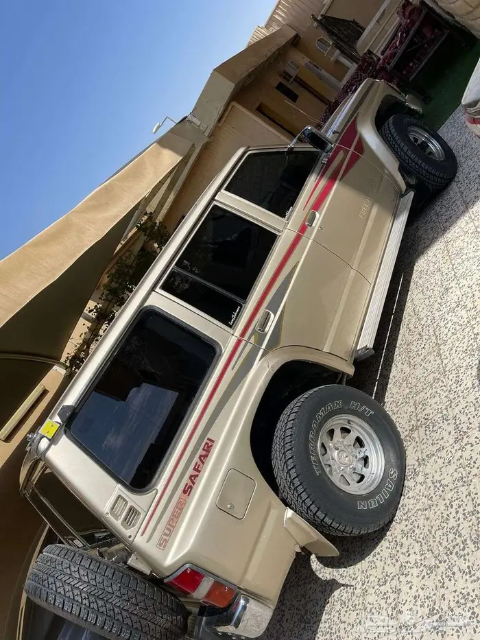 للبيع جيب سفاري 97 3
