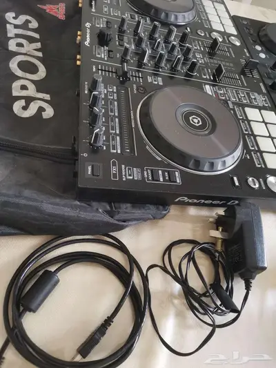 دي جي بايونير شبه جديد DDJ RR و DDJ FlX4 3