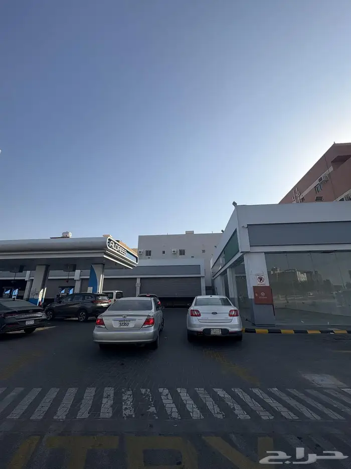 مطلوب اراضي تجارية وسط جدة على شارعين للاستثمار 1