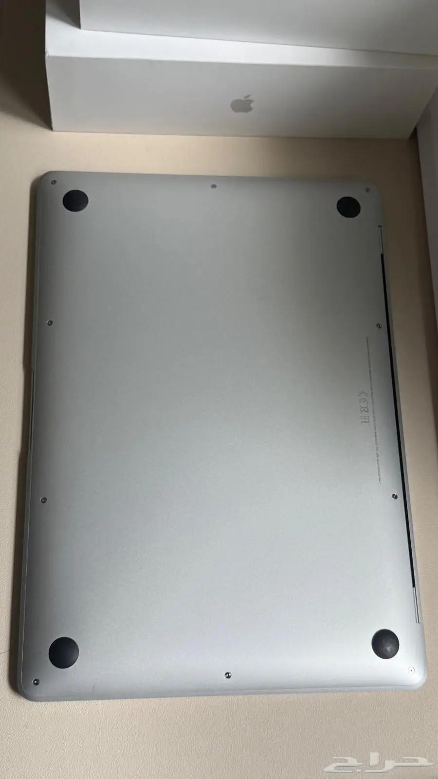 ماك بوك اير نظيف جدااmackbook air M1 6