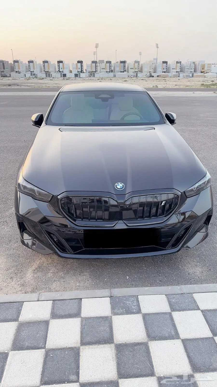 BMW i5 2024 Black Sapphire Metallic 0
