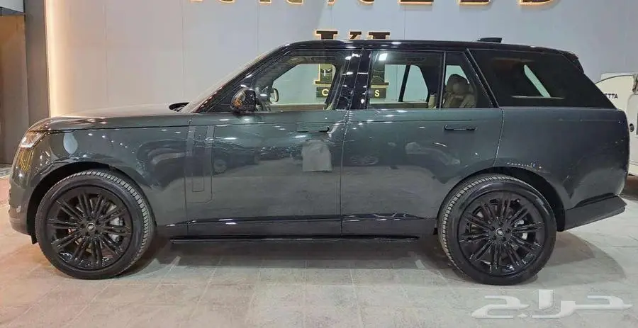 لاند روفر رينج روفر فوج HSE P530 2025 1