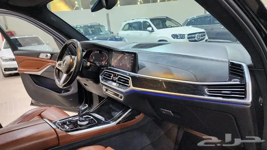 بي ام دبليو X7 2019 24
