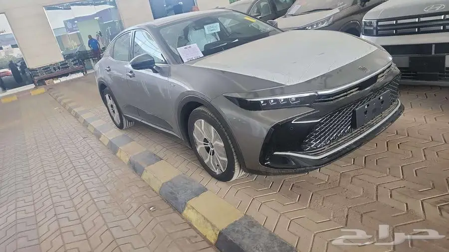 تتوفر فئات كراون اصفار لمبيعات النقد و البنوك باقل ربح 2 28