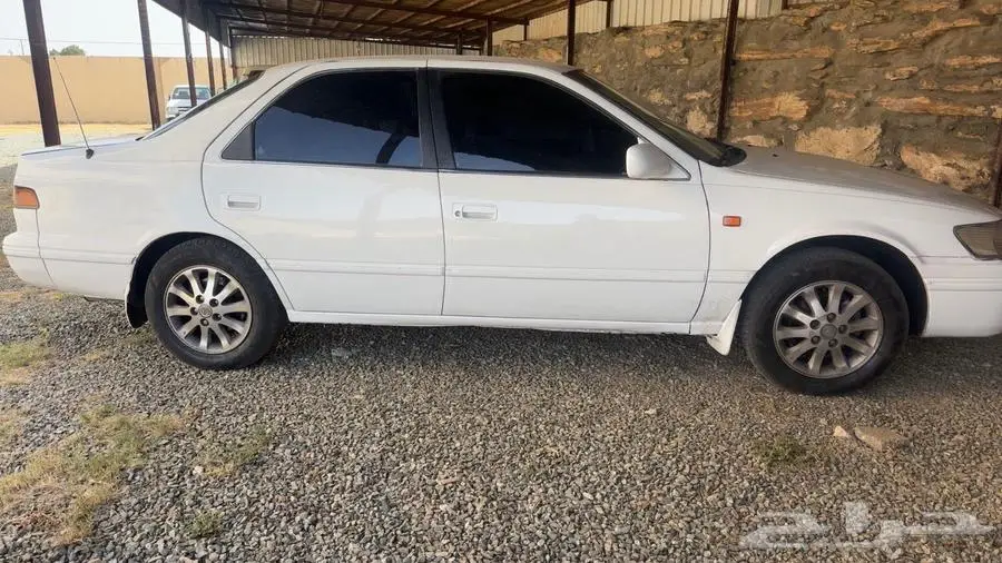 للبيع كامري 1999 5