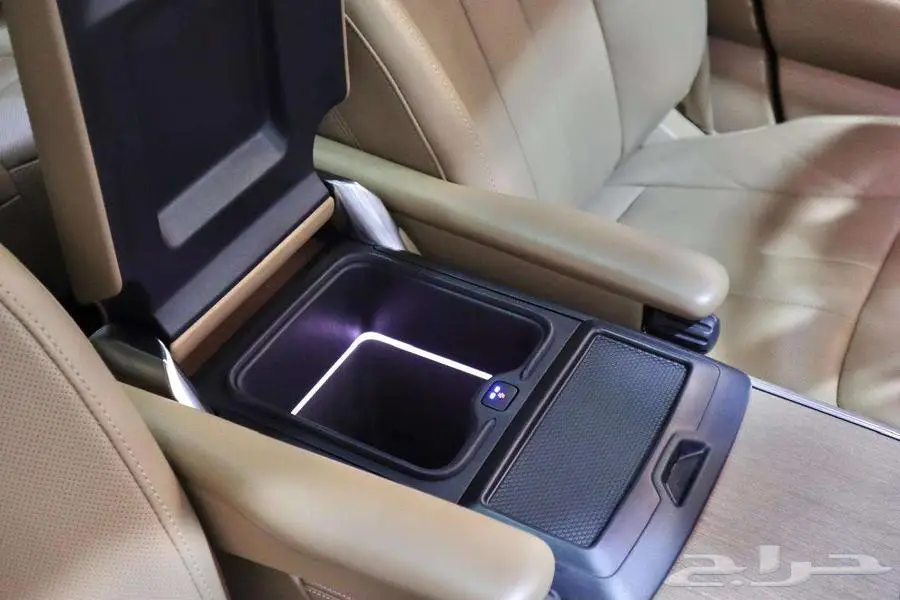 رينج روفر فوج HSE P530 2025 10