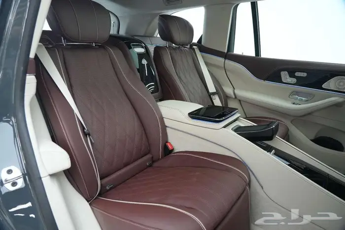 مرسيدس مايباخ GLS 600 موديل 2025 أصفار خليجي رمادي سيليكون 15