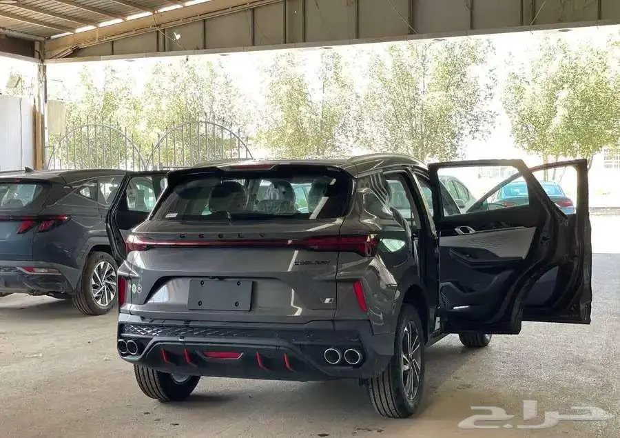 جيلي كولراي موديل 2025 نص فل GK 10