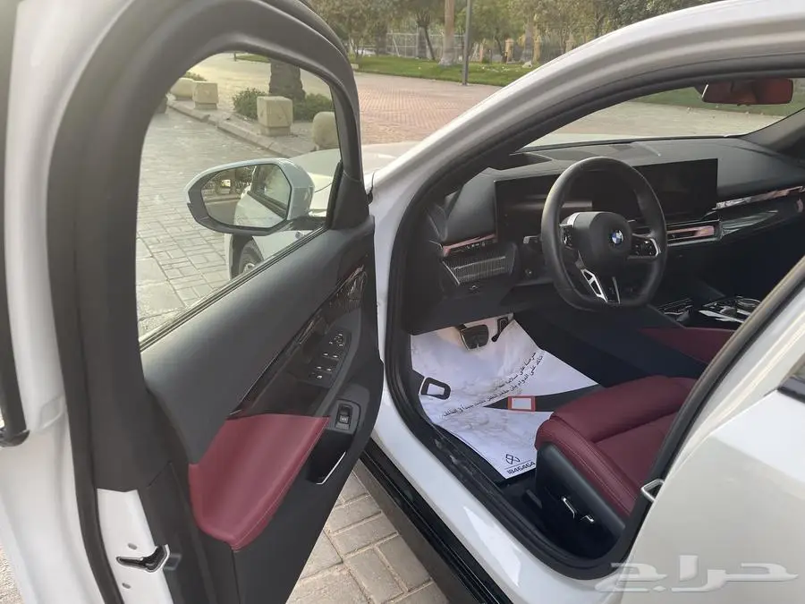 BMW 520i M 2024 4