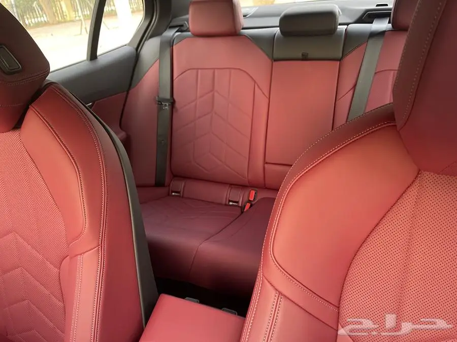 BMW 520i M 2024 8