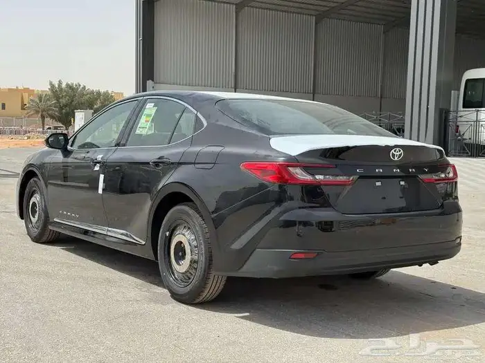 تويوتا كامري استاندر موديل 2025 تمويل 4