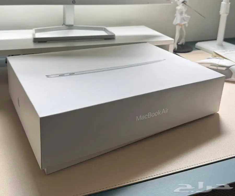 ماك بوك اير نظيف جدااmackbook air M1 4