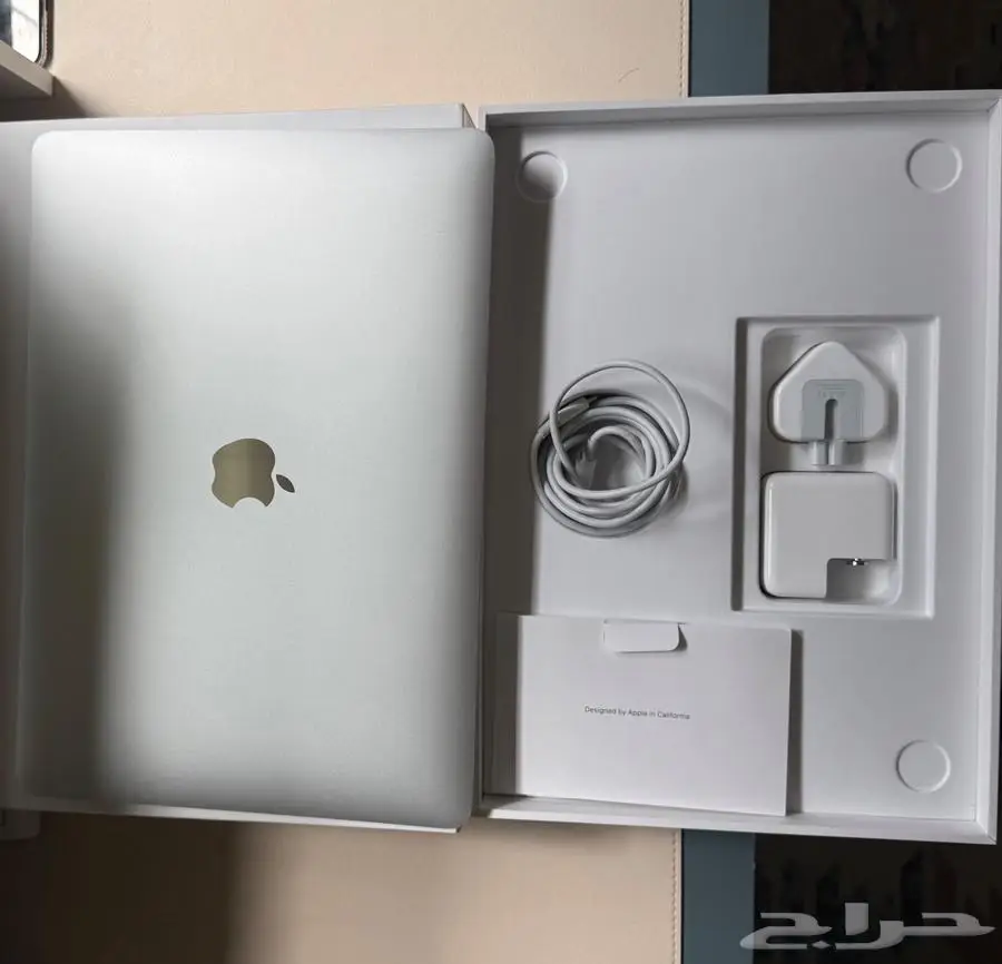 ماك بوك اير نظيف جدااmackbook air M1 2